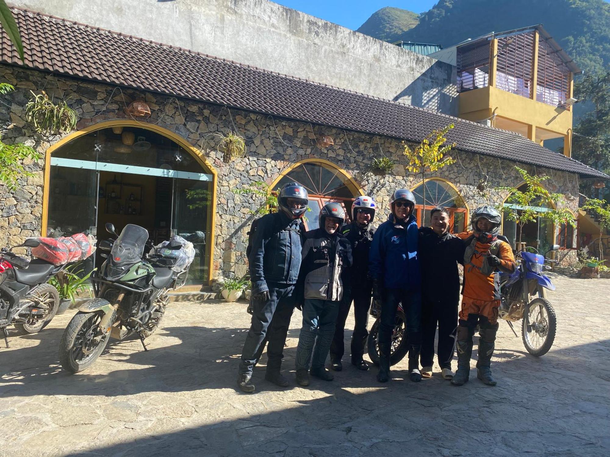 Cao Nguyen Da Homestay Meo Vac ภายนอก รูปภาพ